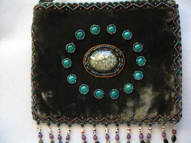 Olive green horizontal 14 pts.